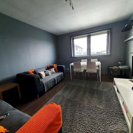 2 Bedroom, Free Parking & Netflix Near Hospitals Aberdeen Kültér fotó
