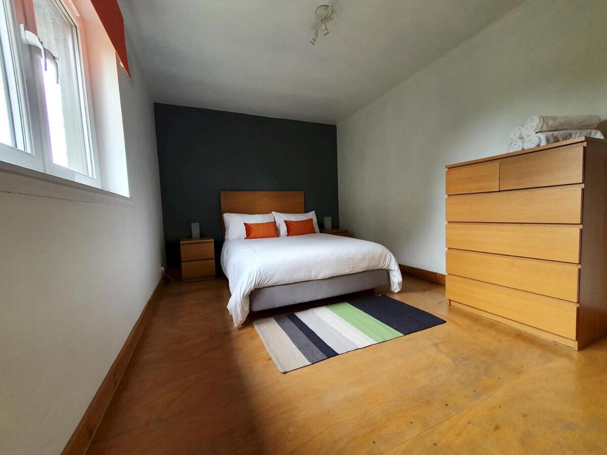 2 Bedroom, Free Parking & Netflix Near Hospitals Aberdeen Kültér fotó